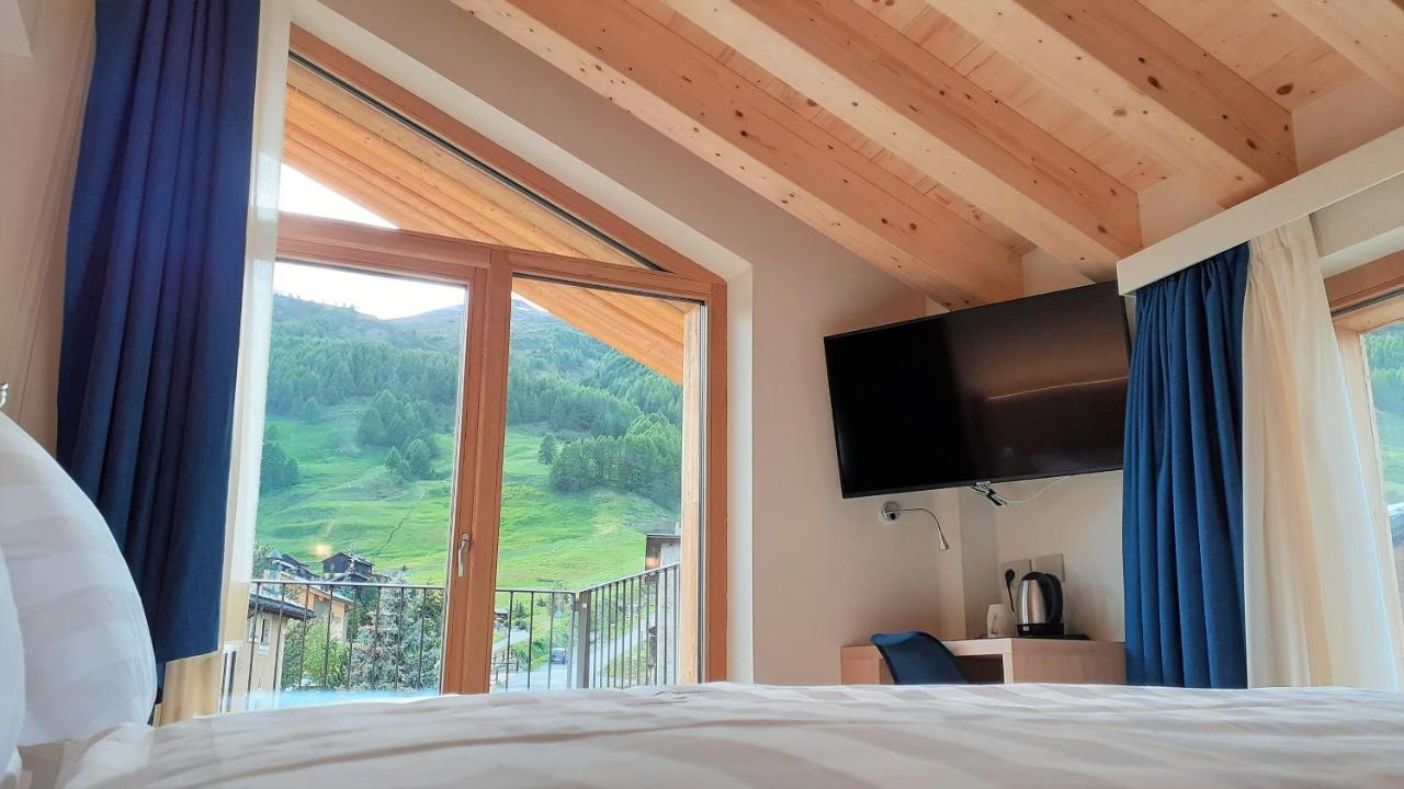 Livi Family Hotel Livigno Exteriör bild